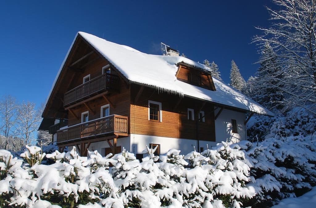 Apartmany Base Camp Zelezna Ruda Exterior photo
